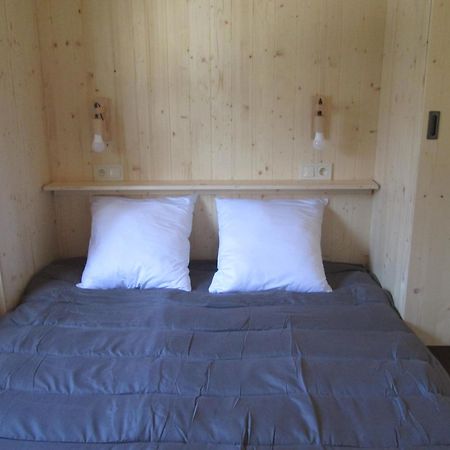 Camping La Borie Basse Condat  المظهر الخارجي الصورة